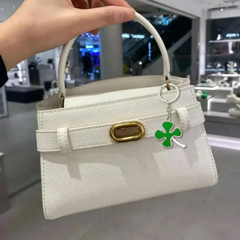 91af Creative Four Four Leaf Clover