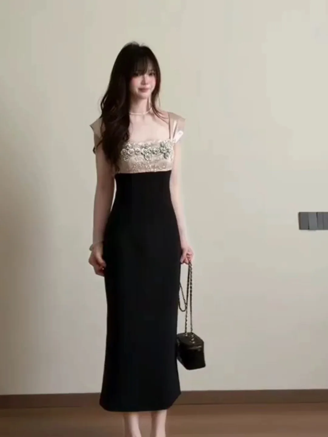 

Summer Elegant Embroidered Bead Shiny Net Sleeveless Gown for plus Size Women French Style Slim Fit Wrap around Bodycon Dress