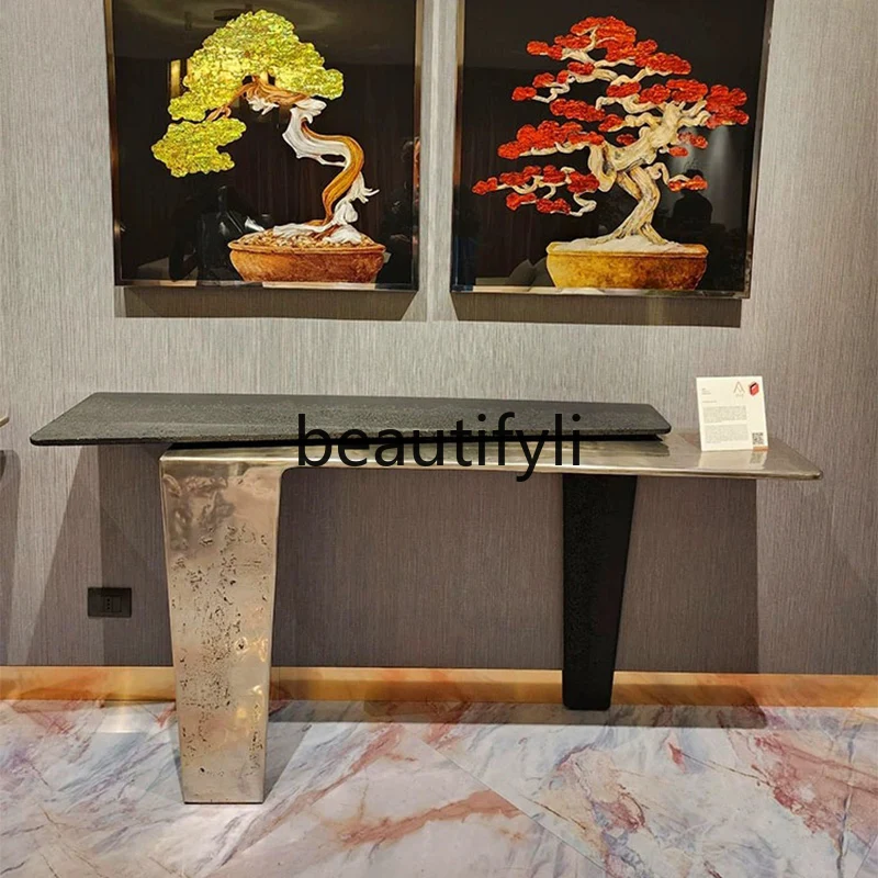 High-end light luxury, modern entrance cabinet, Italian strip case, very narrow end view