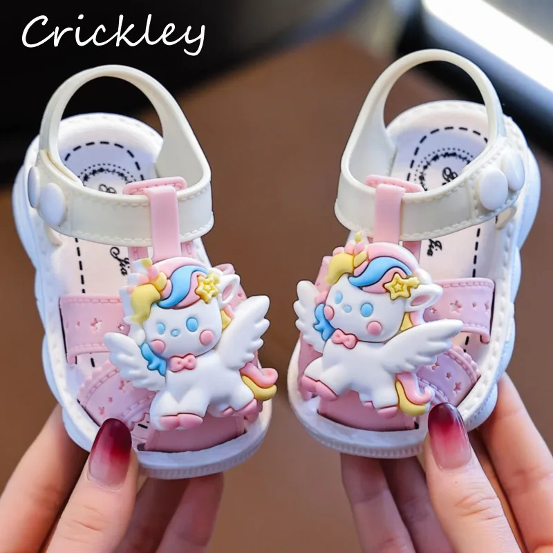 

Детские сандалии с крыльями единорога для маленьких девочек, летние детские пляжные туфли с мягкой подошвой, противоскользящие водонепроницаемые детские сандалии из ПВХ для младенцев