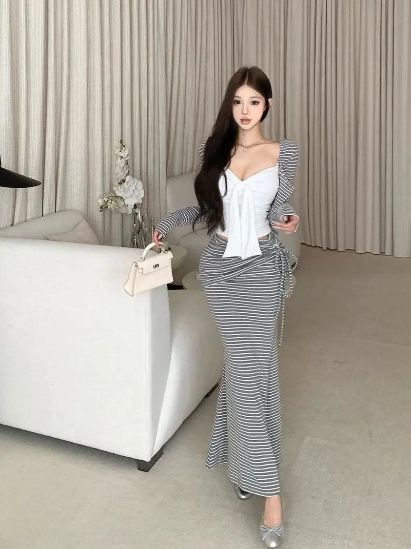 White Striped Long Sleeve Women's Tank Top And Skirt Set Design Sense V-Neck Open Cardigan High Waist Fish Tail Half Skirt
