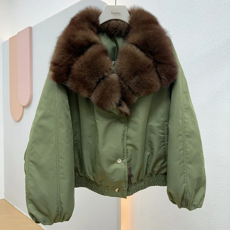 معاطف شتوية نسائية جديدة لعام 2025 بياقة كبيرة من فراء الثعلب الطبيعي سترة أوزة للأسفل معاطف نسائية فاخرة سترات منتفخة