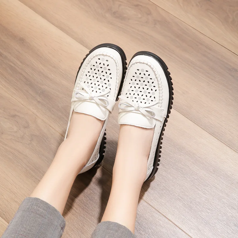 Women Hollow Shoes Hole Breathable Genuine Leather Soft Sole Comfortable Anti-stid Womans Shoes Ladies Leather Shoes