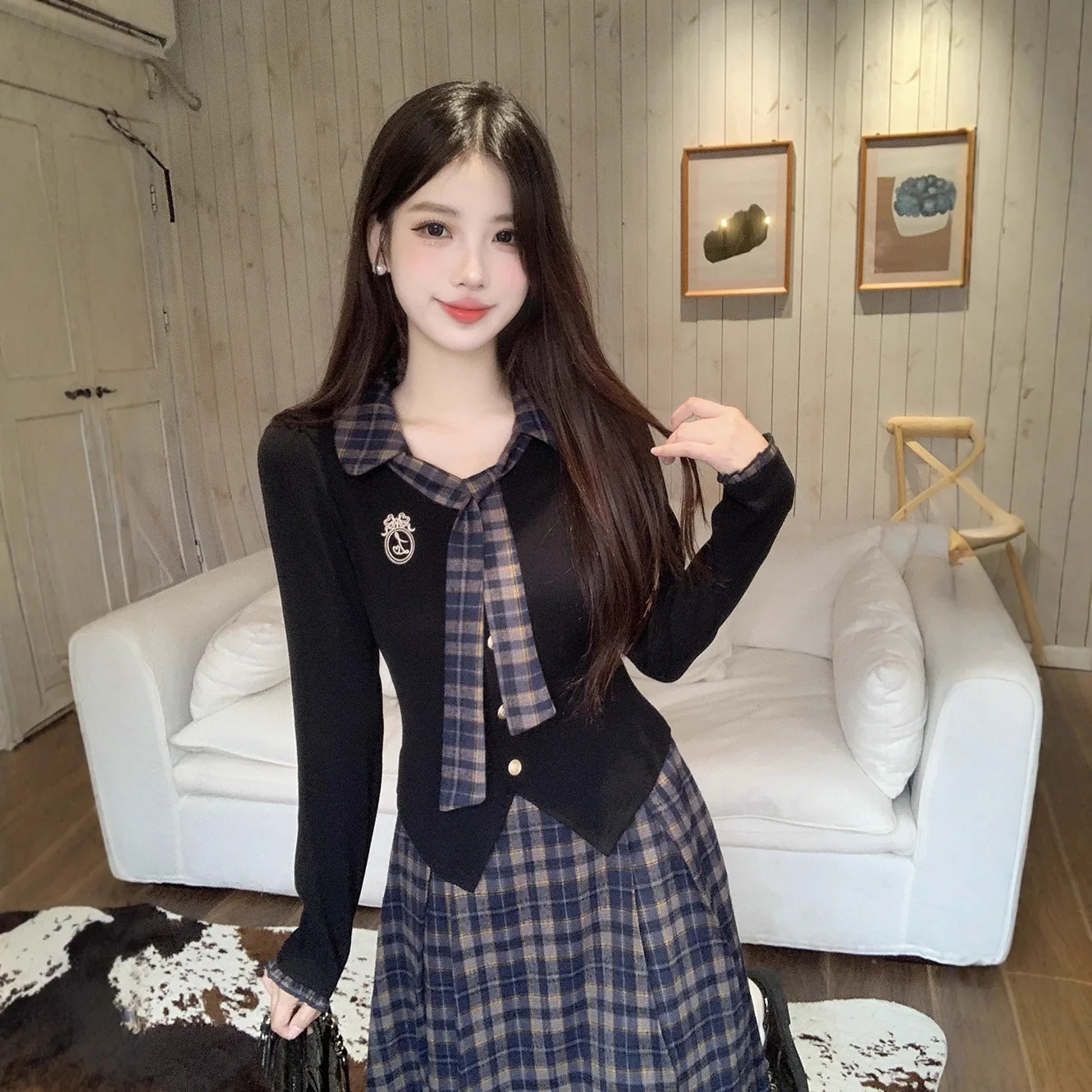 حجم كبير بالإضافة إلى حجم الزي الخريف 2025 منقوشة المرقعة بلوزة طويلة الأكمام وتنورة ميدي قطعتين مجموعة حزام كروس تصميم...