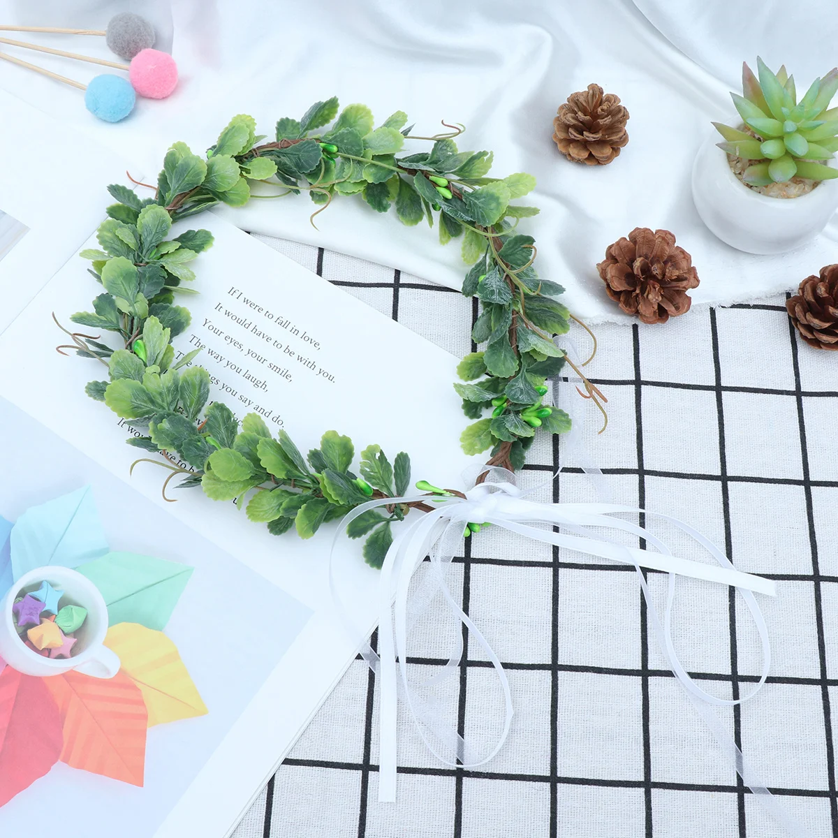 

Beautiful Leaf Garland Headband for Women Fashion Hairband for Party Event Ceremony Elegant Natural Style Lightweight