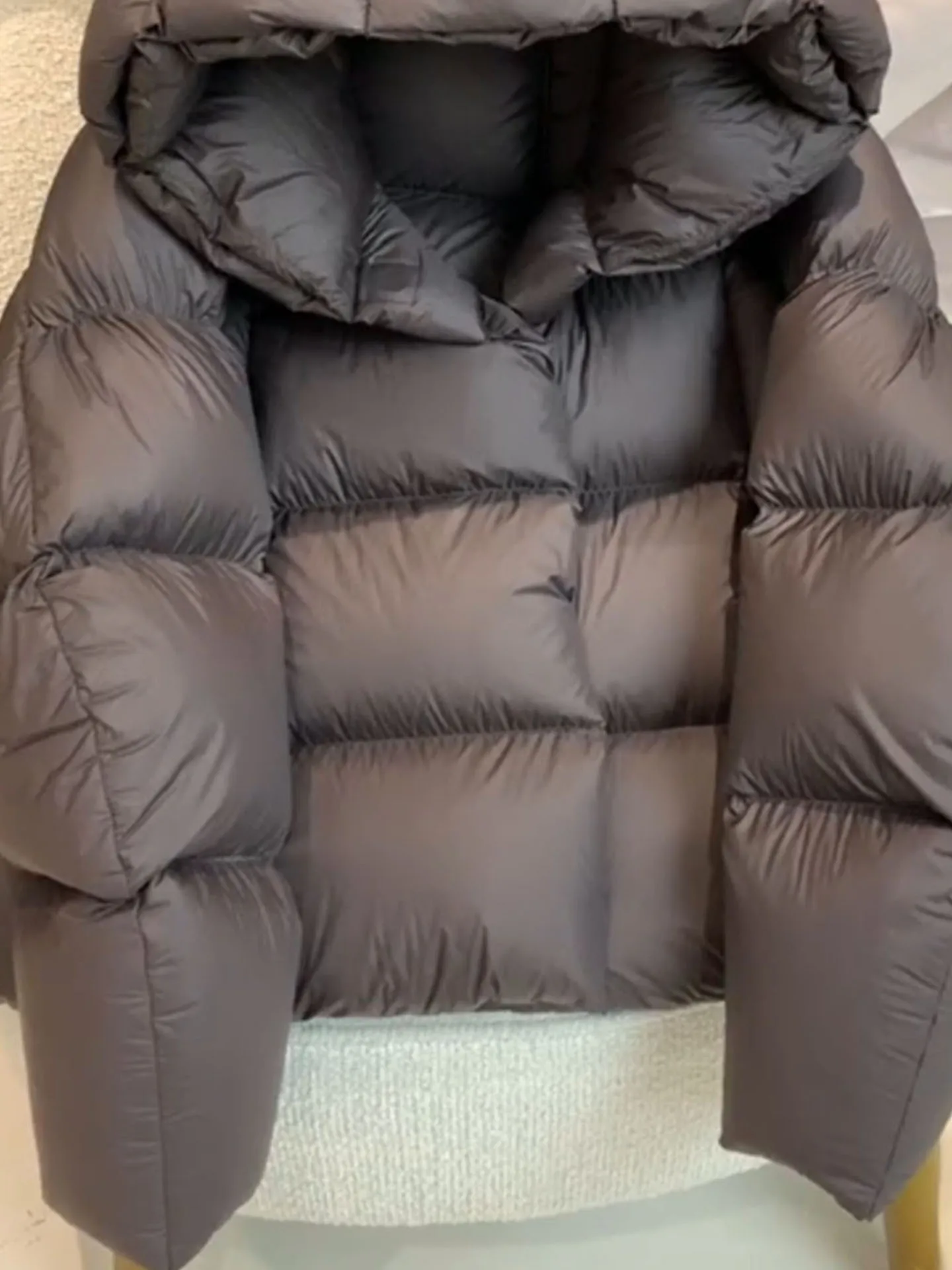 Einzigartiger ort Brown Puffer Jaet Damen-Wintermantel 2022, neuer koreanischer SLE-Brotmantel, hohe Taille, langer Sve-Reißverschluss