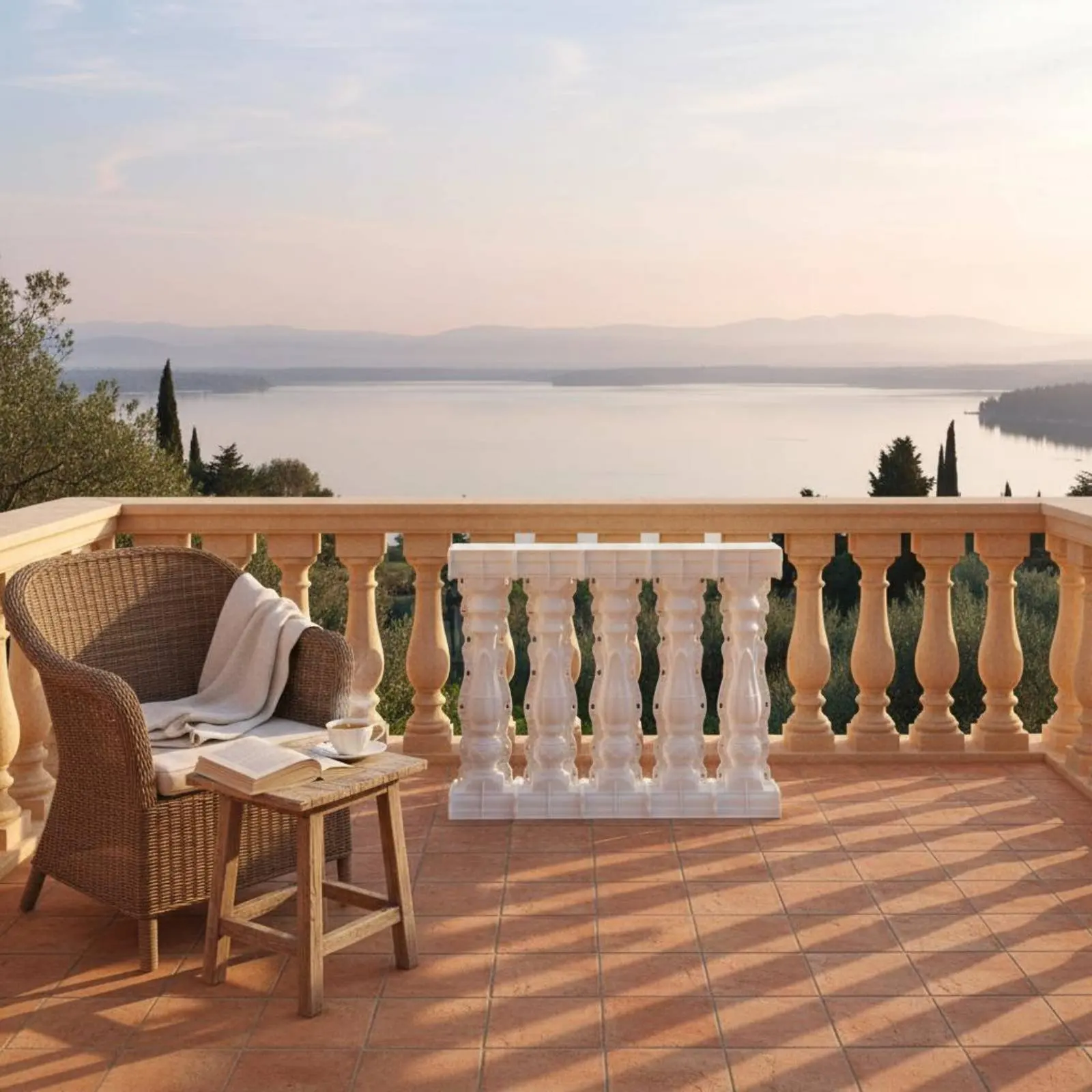 

Vase Baluster Form Reusable European Roman Column Form Plastic Concrete Fence Form Long-Lasting High Strength for Balcony