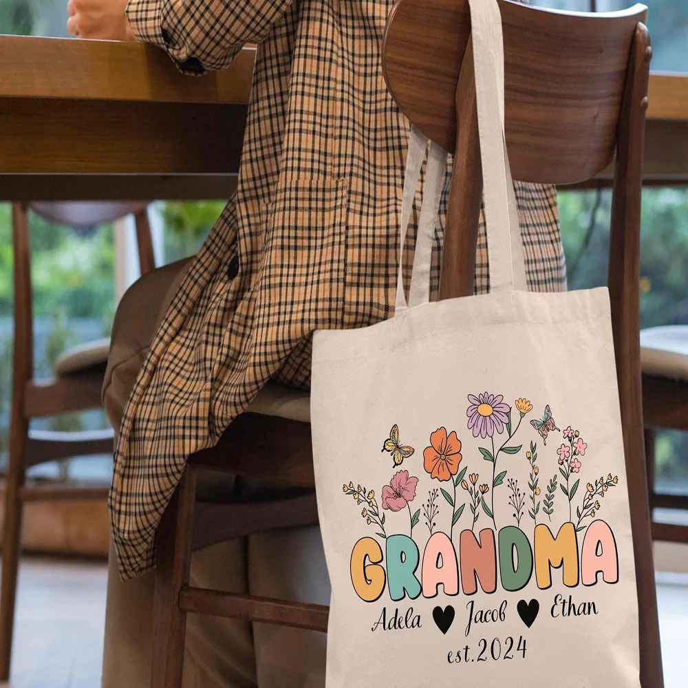 

Custom Grandma Tote Personalized with Kids Names Lightweight Foldable Canvas Hot Sale Wholesale for Beach Shopping Gift