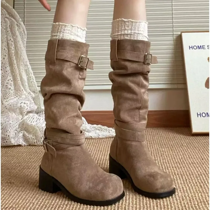 

Дизайнерские женские ковбойские сапоги в стиле вестерн на платформе и толстом каблуке, модные длинные ботильоны без шнуровки с ворсом, женская обувь, осень-зима