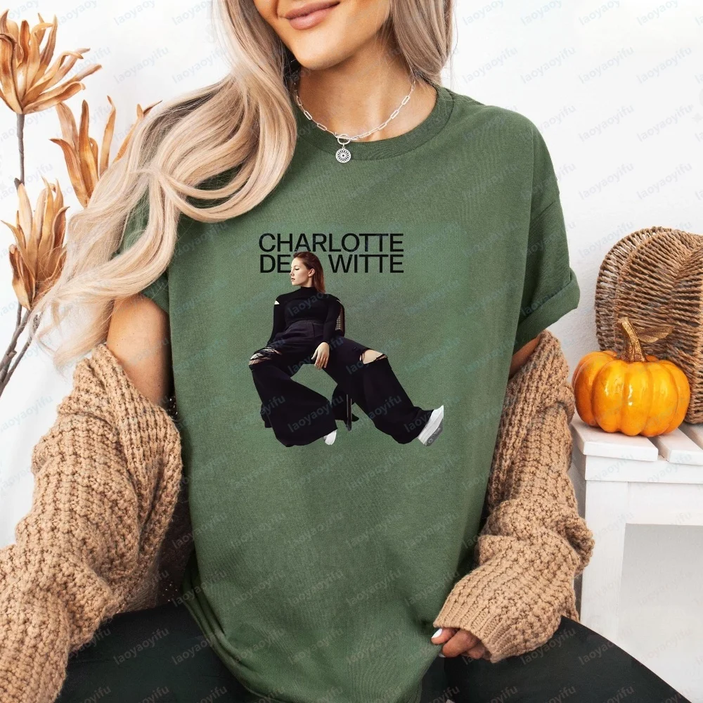 Korean-style Review of Men's Clothing: Charlotte De Witte Short-sleeved Pure Cotton Comfortable T-shirt for Both Men and Women