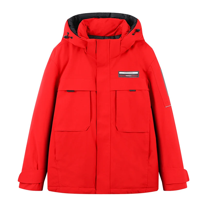 

Мужская зимняя куртка с капюшоном, красная, на новогоднюю тематику, ветрозащитная, с наполнителем из белого гусиного пуха, повседневная, теплая, молодежная, модная.