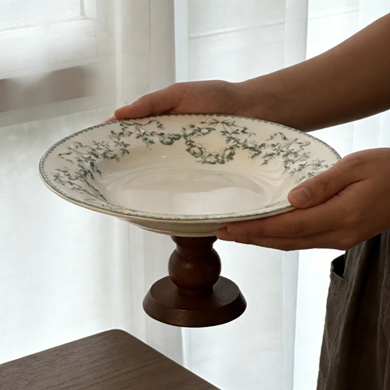 

Exquisite Ceramic High Foot Small Round Plate Chinese Style Creative Tea Dim Sum Plates Dry Nut Pastry Fruit Plate Dish Plates