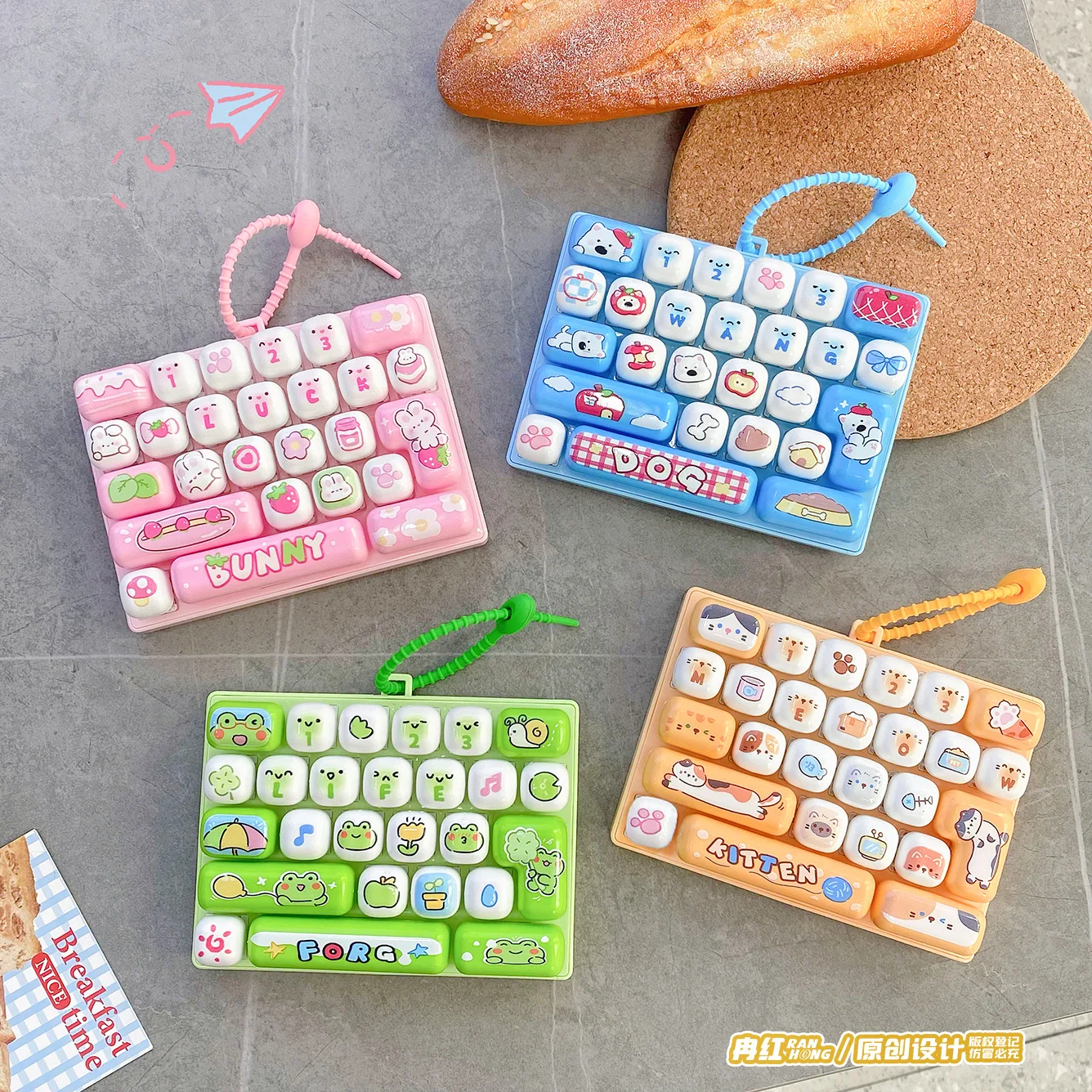 new Popular New Cute 26 Key Stress Reducing Keyboard Creative Mechanical Healing Tool Popular Pendant Small Gift Accessories