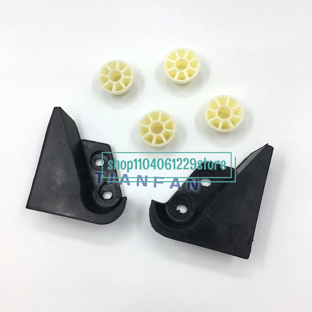 Excavator Parts Glass Pulley / Front Pulley / Ball / Track For Hitachi ZAX60/70