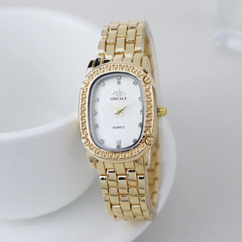 Luxury Fashion Women's Quartz Watch, Elegant and Stylish, with Adjustable Dial and Versatile Design