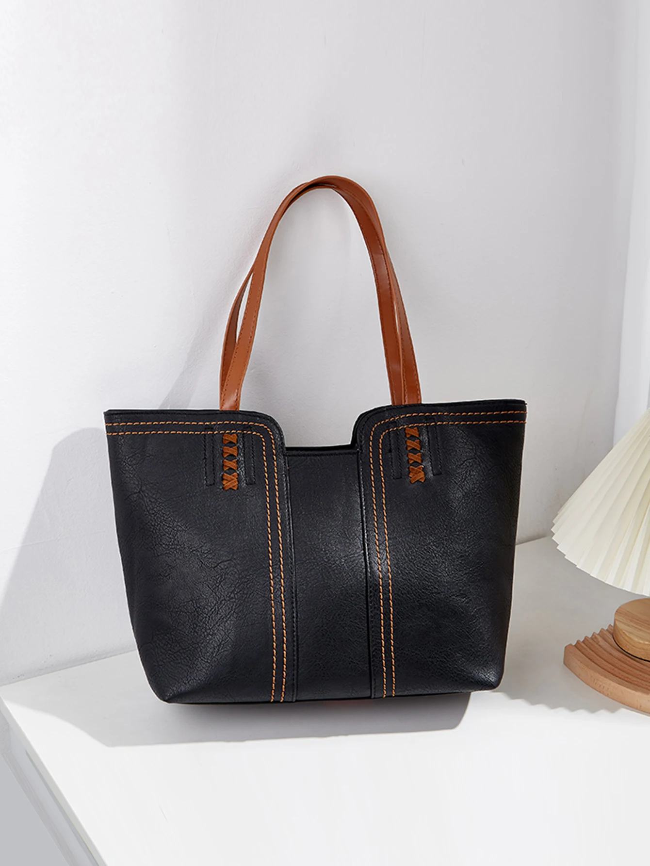 

Однотонная вместительная модная женская сумка-тоут нового стиля, универсальная, на плечо и в руке