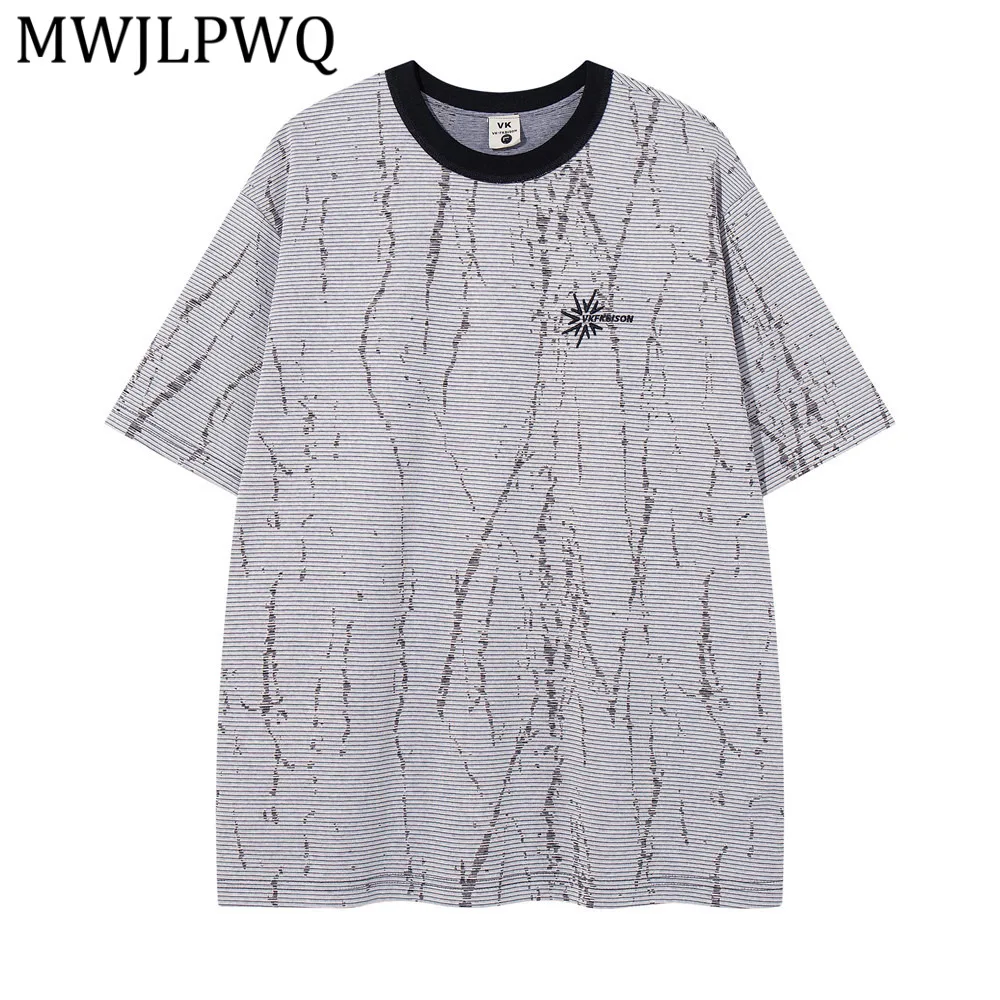 

Мужская винтажная футболка MWJLPWQ с эффектом потертости, в полоску, с коротким рукавом, в американском ретро-стиле, свободного кроя, повседневная, трендовая модель лета 2026, 14328