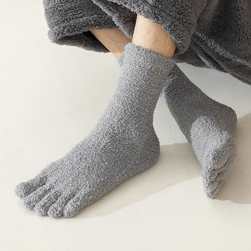 1/5 paia di calzini termici da uomo invernali spessi per tenere al caldo solido morbido velluto corallo soffice pavimento per dormire calzini corti a cinque dita