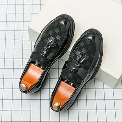 Fashion Brand Spring Tassel Patent Leather Glossy Men's Leather Shoes Business Dress Shoes New Comfortable Groom Wedding Shoes