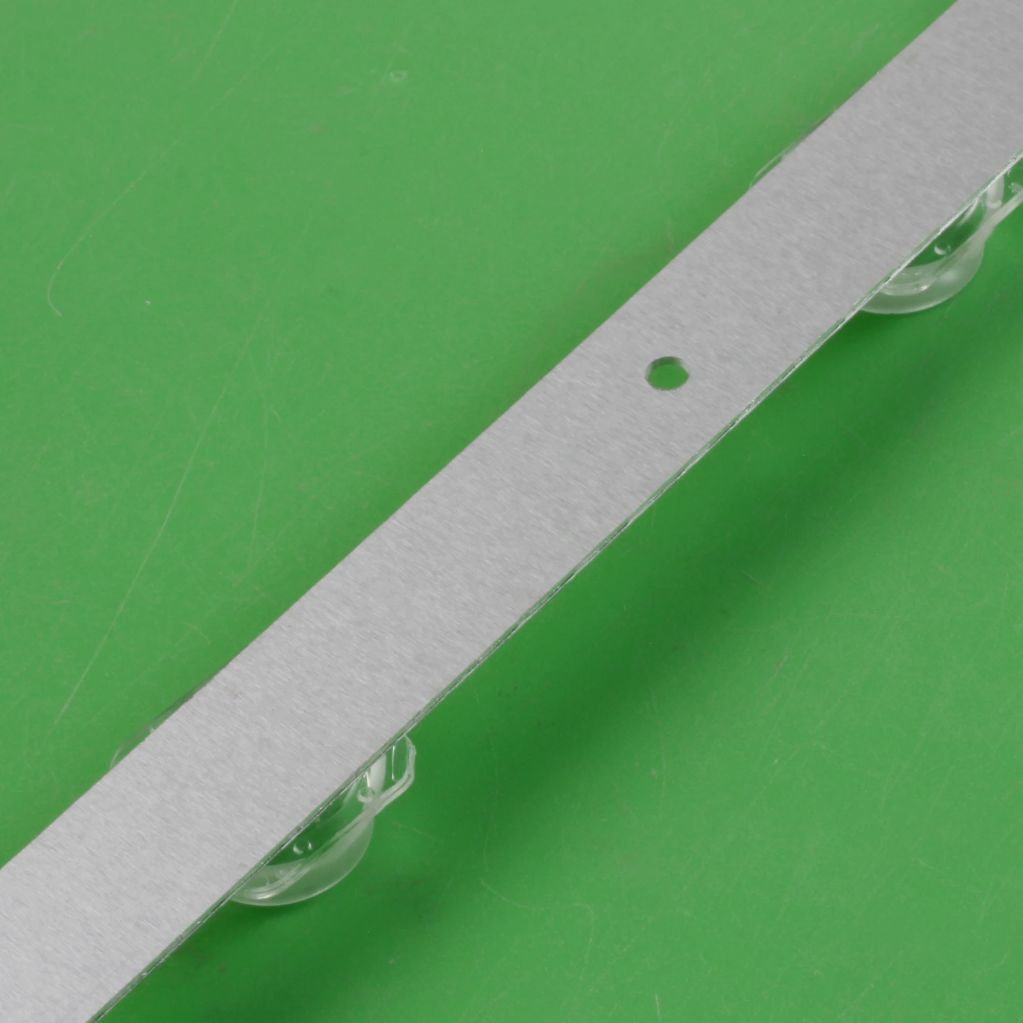 4 개/대 LED 스트립 49UD6303X1 49UD6306X1 49UD6326X1 4C-LB4907-HR01J ZM02J ZM03J ZM04J PF01J PF02J 49HR330M07A0 V3