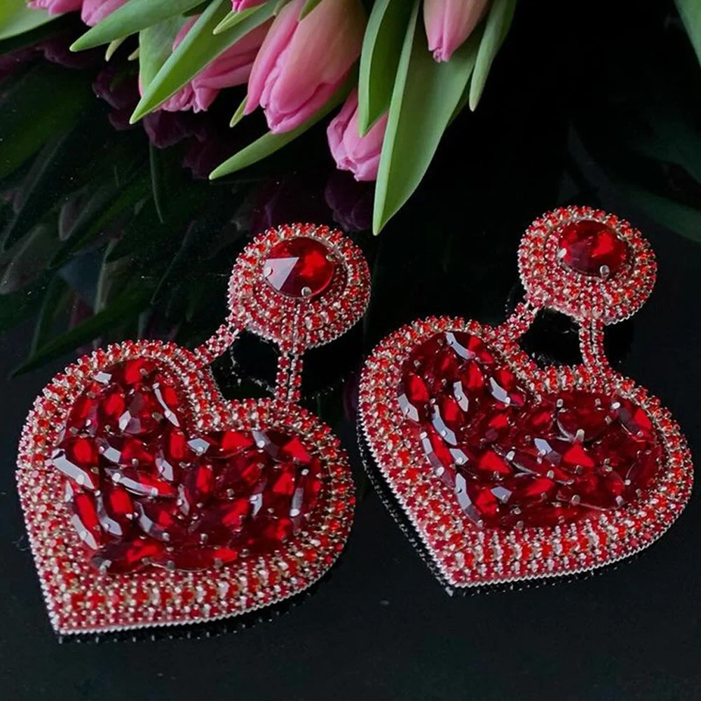 Fashion Red Exaggerated Heart Earrings Dangle Women Accessories Nightclub Bling Geometric Rhinestone Earrings Wedding Jewelry