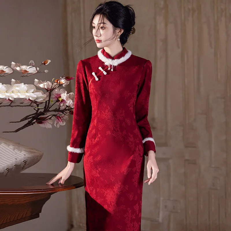 

Yourqipao 2025, зимнее красное Cheongsam на флисовой подкладке с длинными рукавами, элегантное модное Ципао, традиционная китайская одежда для женщин