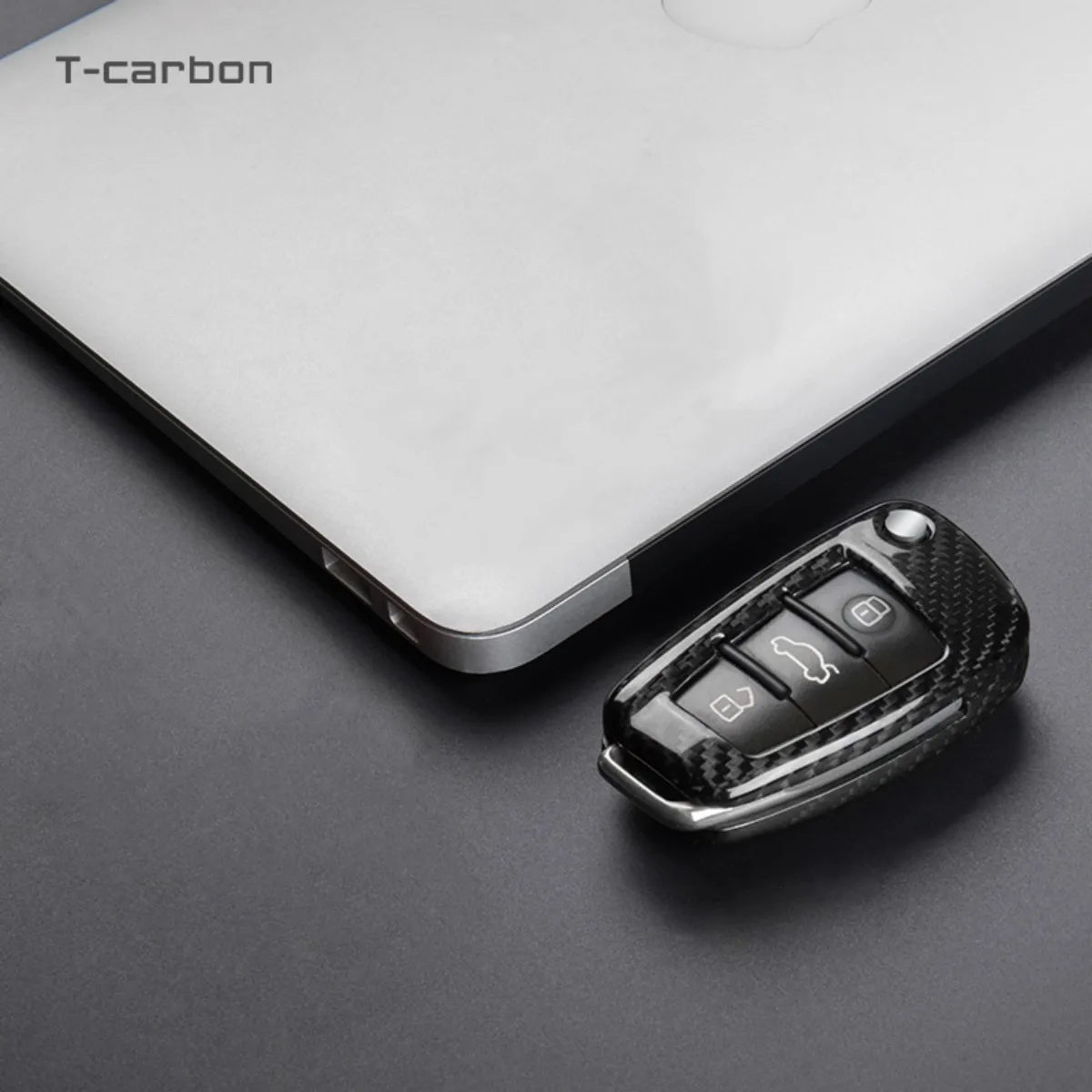 T-Carbon Carbon Fiber Car Folding Key Cover Full Case Shell For Audi A3 8L 8P A4 B6 B7 B8 C6 4F RS3 TT 8L 8V S3 C5 C6 Q3 Q7