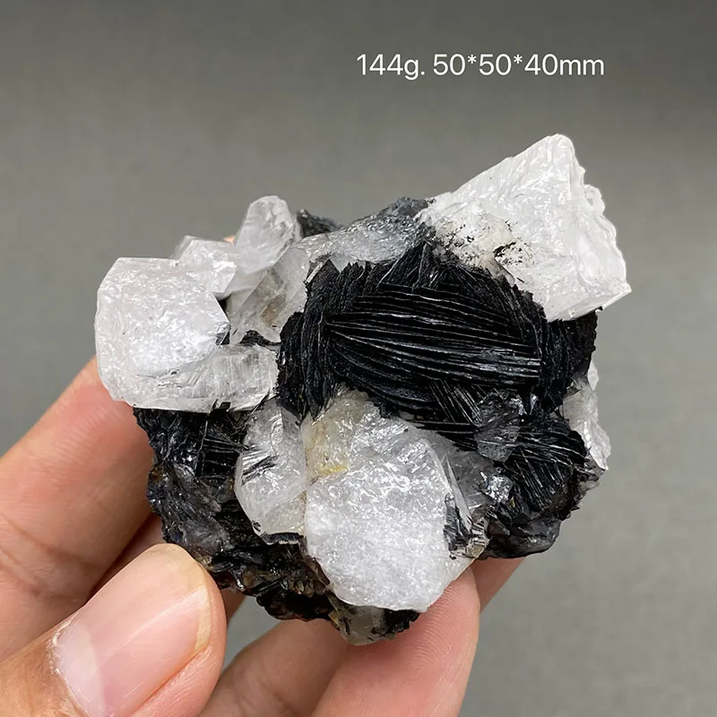 100% natural red and black specularite ore rough mineral specimens cure crystal gems home decoration collections