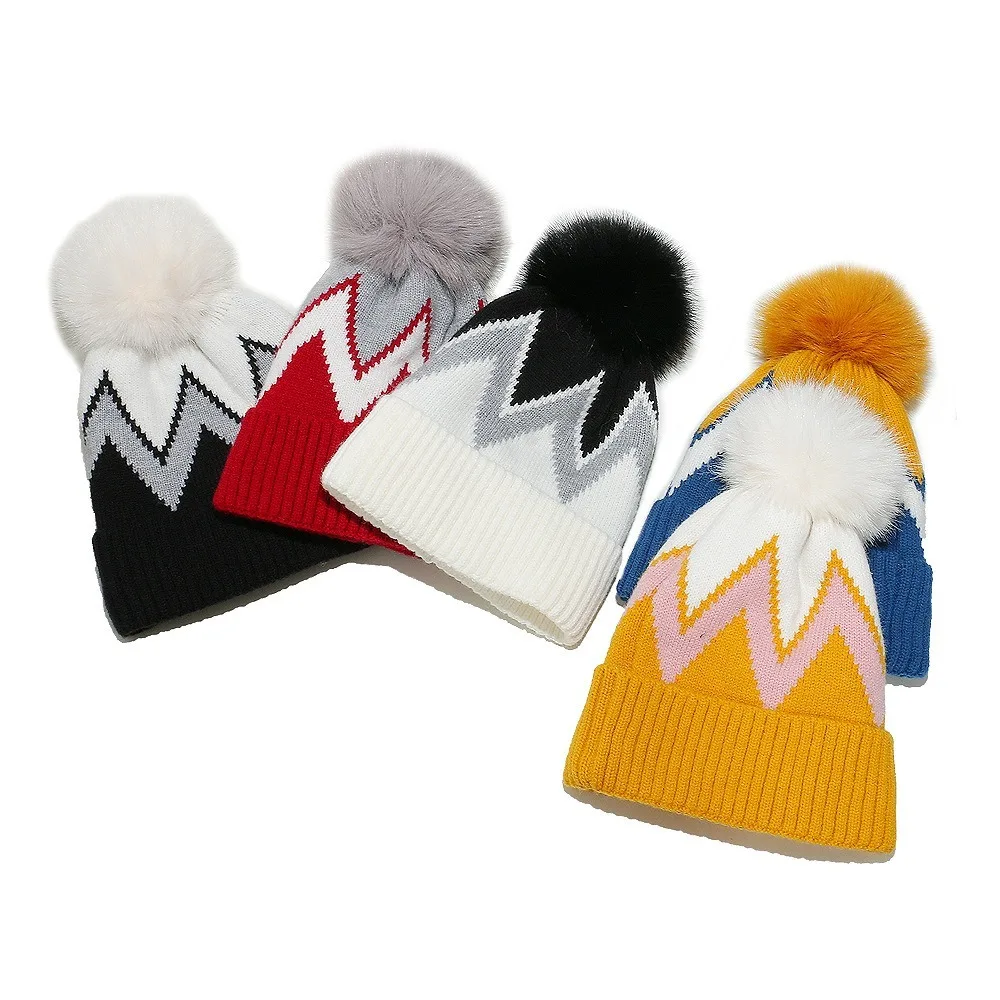 High Quality Mixed Color Beanie Hat Stripe Patterned Keep Warm Ski Cap with Faux Fur Pompon Knitted Hat