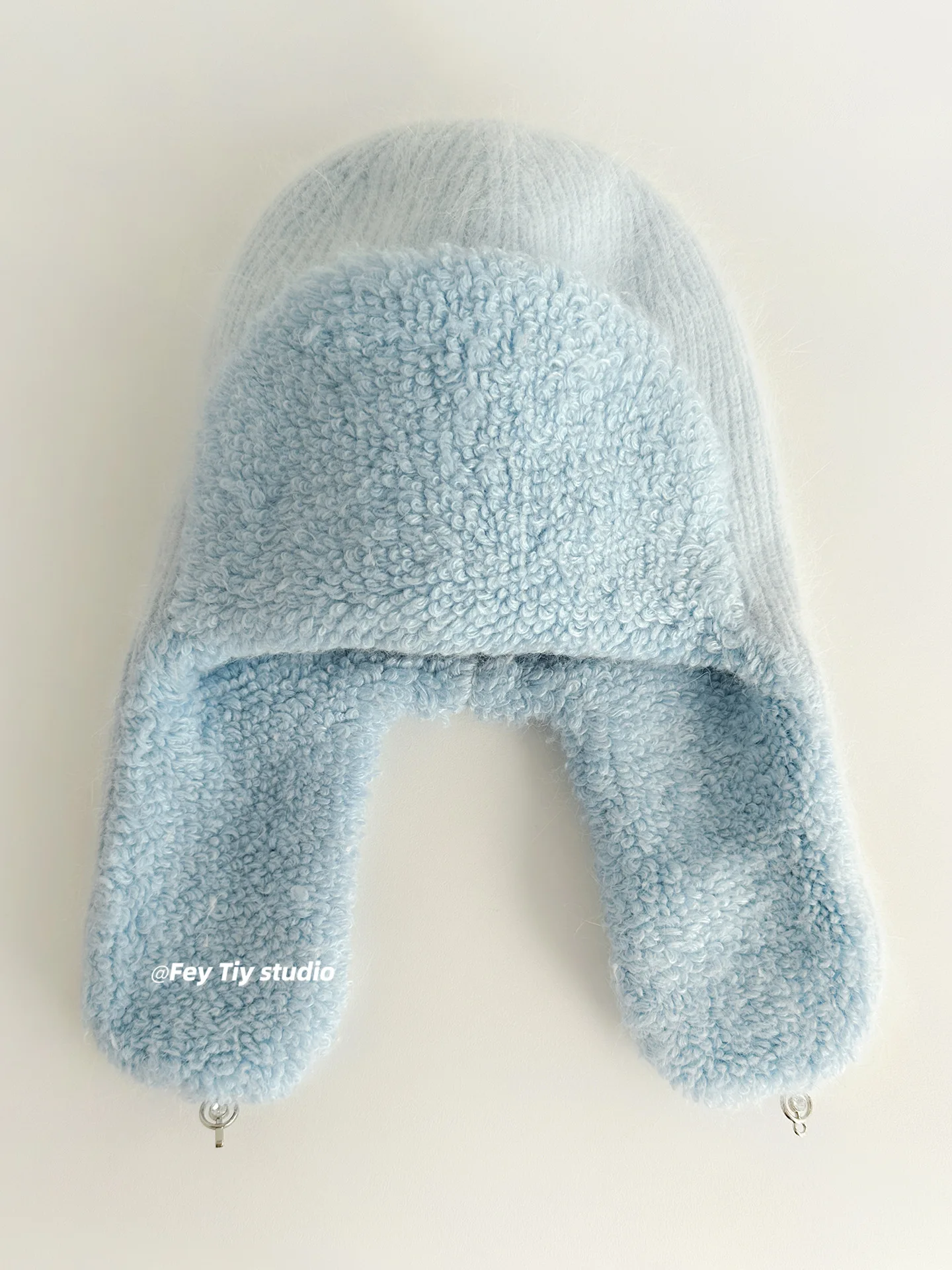 

Корейская зимняя вязаная шапка-бомбер из анголы и кроличьего меха, защита для ушей, шерстяная теплая осенне-зимняя атмосферная шерстяная шапка-бомбер