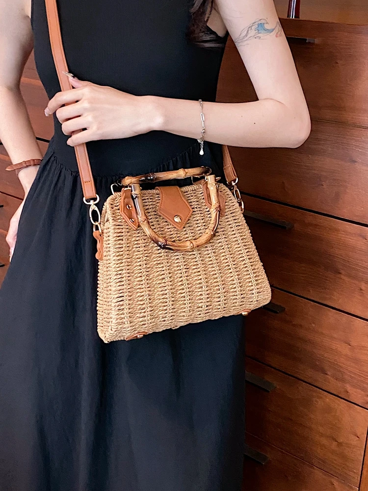 Woven Bag 2023 New Summer Women\'s Exquisite Bamboo Handle Design Straw Woven Shoulder Bag Leisure Vacation Beach Crossbody Bag