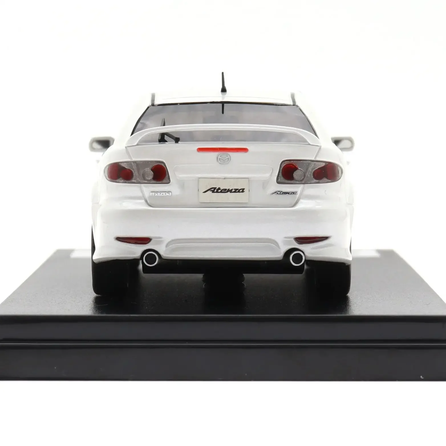 1/43 Scale Resin Collector's Model For J-43562 MAZDA ATENZA Sports 23S 2002 Classic Vehicles Car Model Toy Collection Decoration