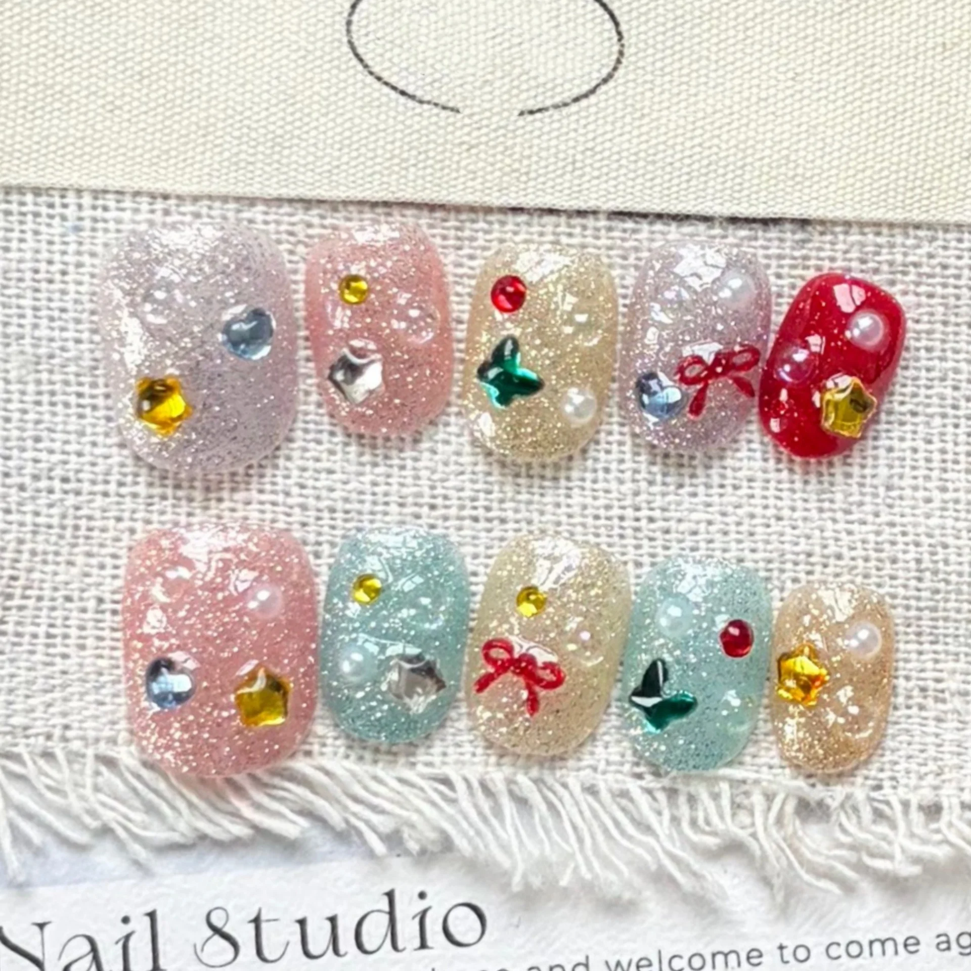 

10pcs Diamond Glitter Handmade Press on Nails Simple Colorful Fake Nail Tips Short Square Round Manicure Bow Pearl False Nail