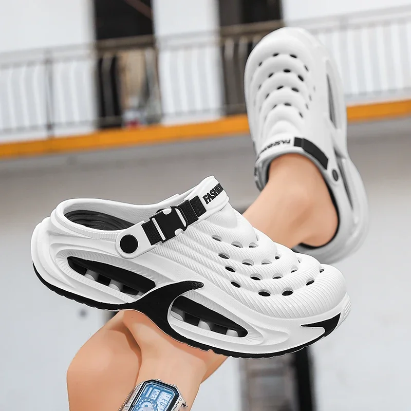 2026 Summer Men Clogs Sandals Summer Outdoor Garden Clogs Hole Shoes Male Casual Shoes Water Shoes Comfort Home Soft Slippers view 6