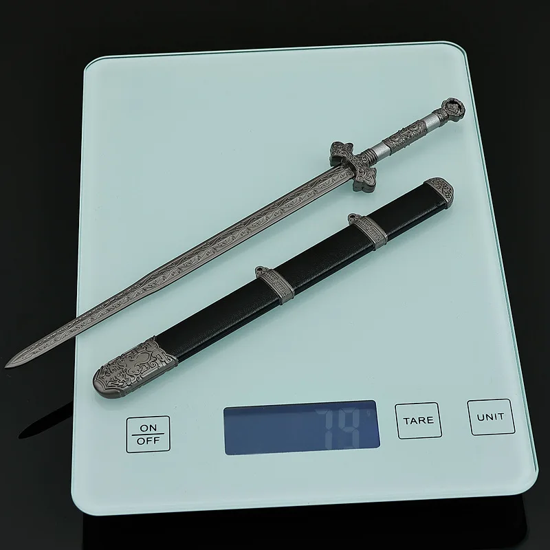 18 cm Neue Film- und Fernsehfigur Umfang Metall Handwerkskunst Modell Requisiten Desktop-Dekoration Ornamente Weihnachtsgeschenke Spielzeug