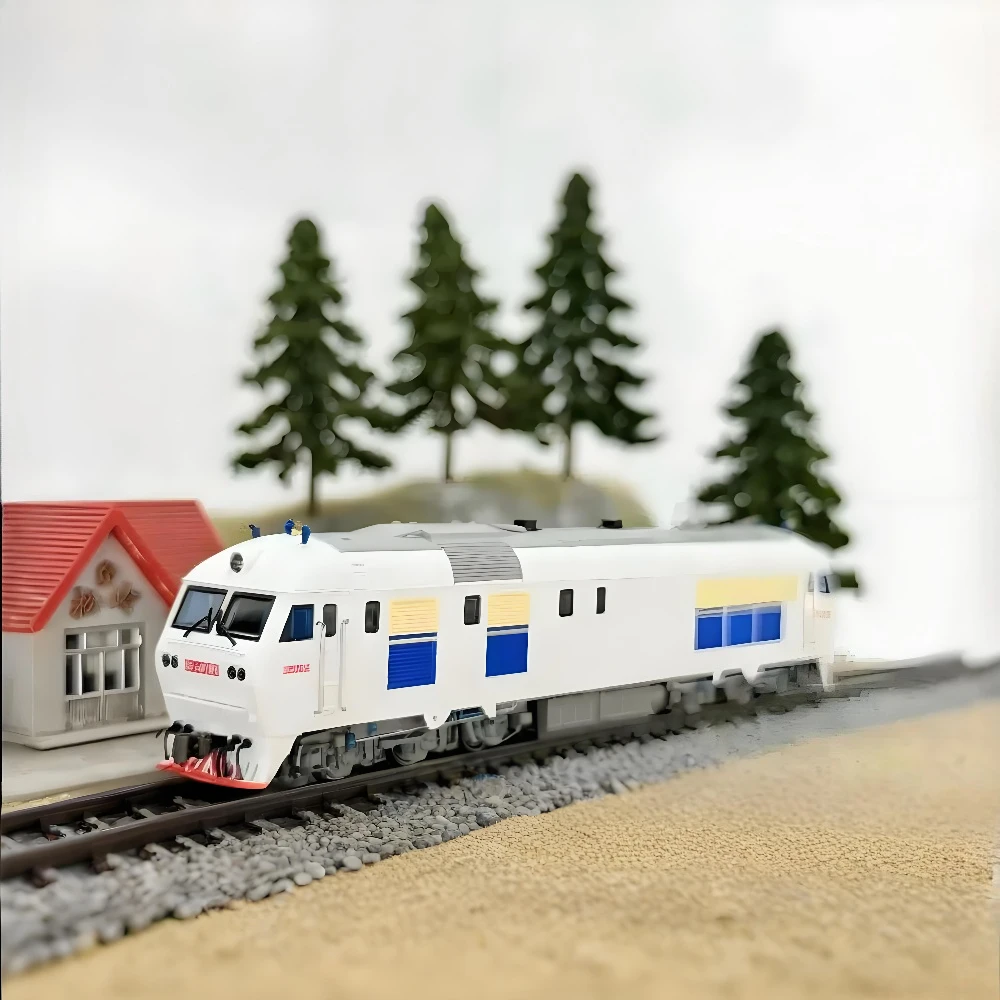 N Type 1/160 DF11 Diesel Locomotive, Factory Repair White Paint Miniature Model Collectible Toy Train Adult Toy Gift