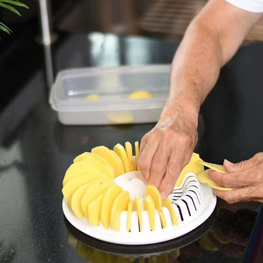 DIY Microwave Potato Chip Maker Set Heat-resistant with Hand Protector Homemade Potato Chips Maker Plastic Potato Chip Slicer