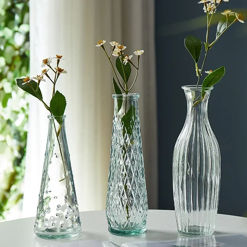 

French Retro Small Vase Embossed Glass Mini Flower Transparent Hydroponic Flower Arrangement Living Room Decoration