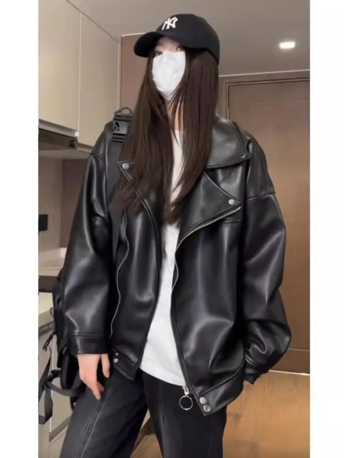 

Bla PU Leather Jaet Men's Autumn Winter Faion Brand Fce Motorcycle Sle Premium Feeling Suit Collar Jaet