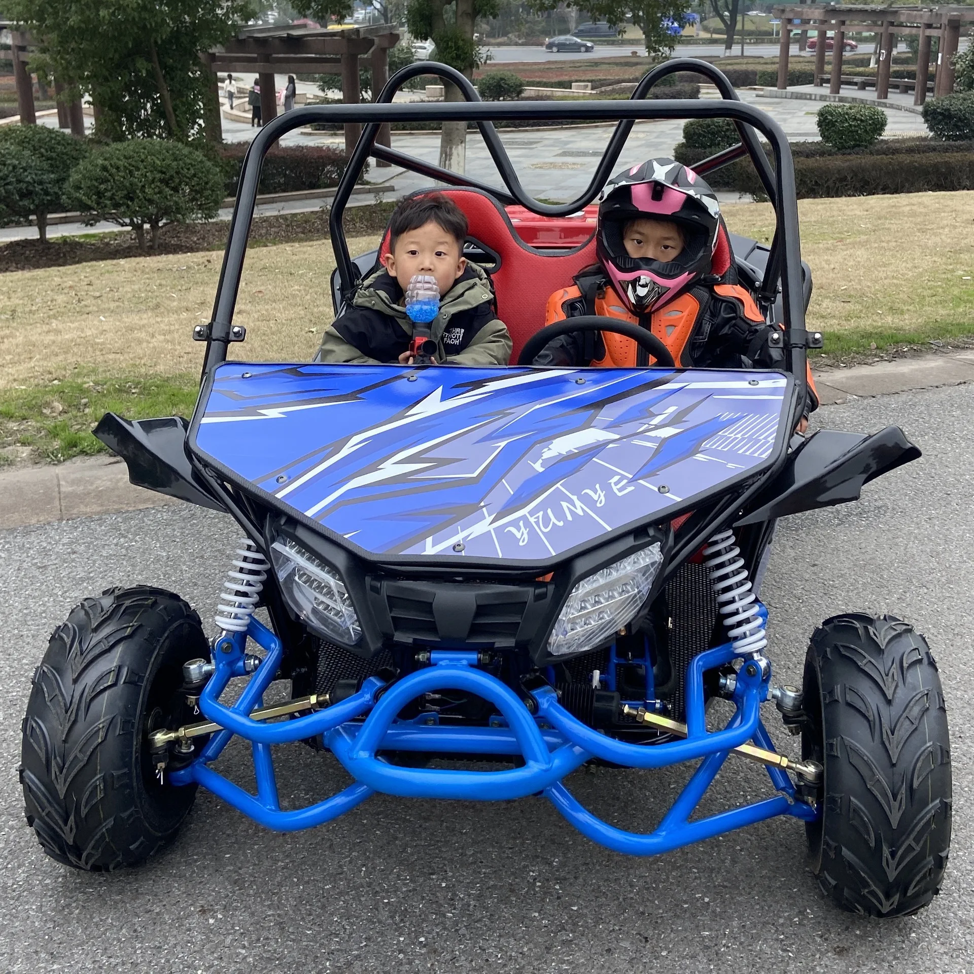 

Adult Gas Off Road Go Kart 4 Wheel Two Seat Buggy for Sale Entertainment Equipment Outdoor Go-Karting At The Amusement Park