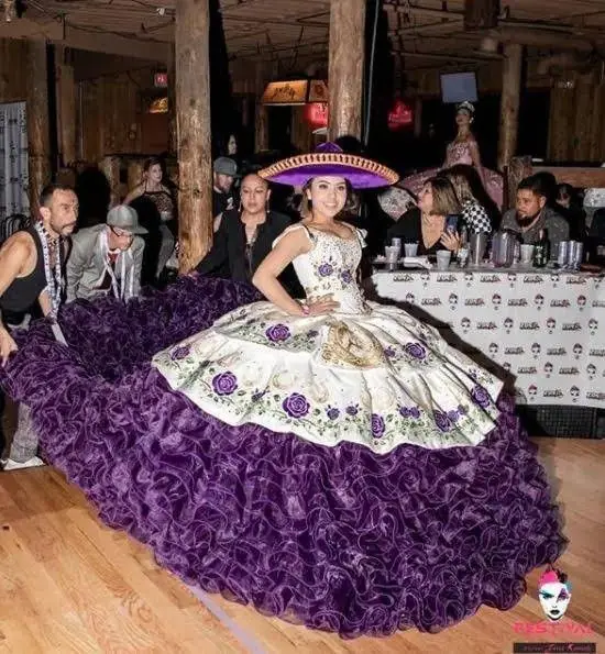 White Purple Mexicao Charro Quinceanera Dresses Luxury Ruffles Skirt Chapel Train Embroidery Flower Vestidos quince años