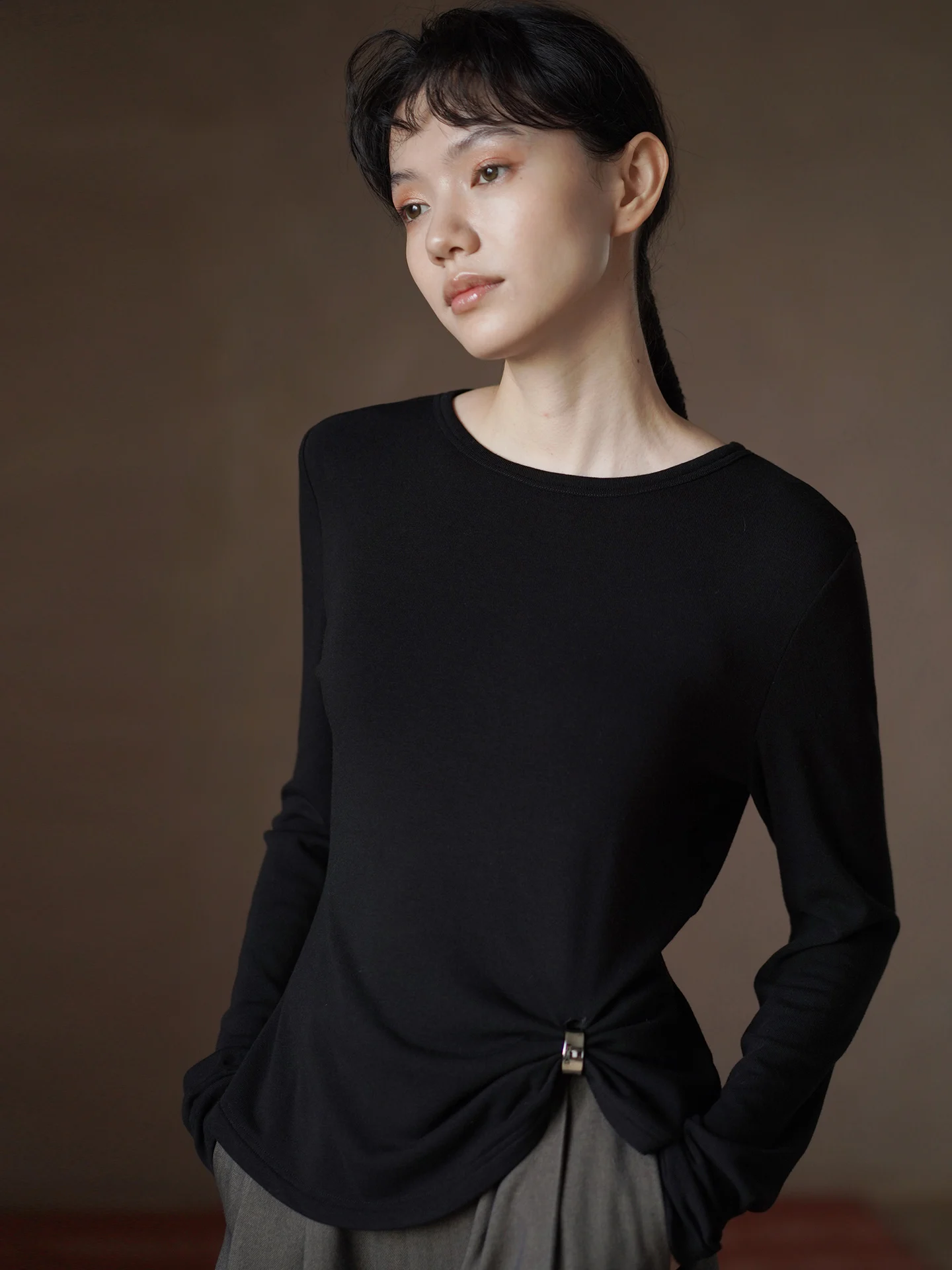 

Hacikis Miss Knot Long Sve round Ne Basic T-irt Women's Inner Wear Slim Fit Stand Edition Pure Color Knit...