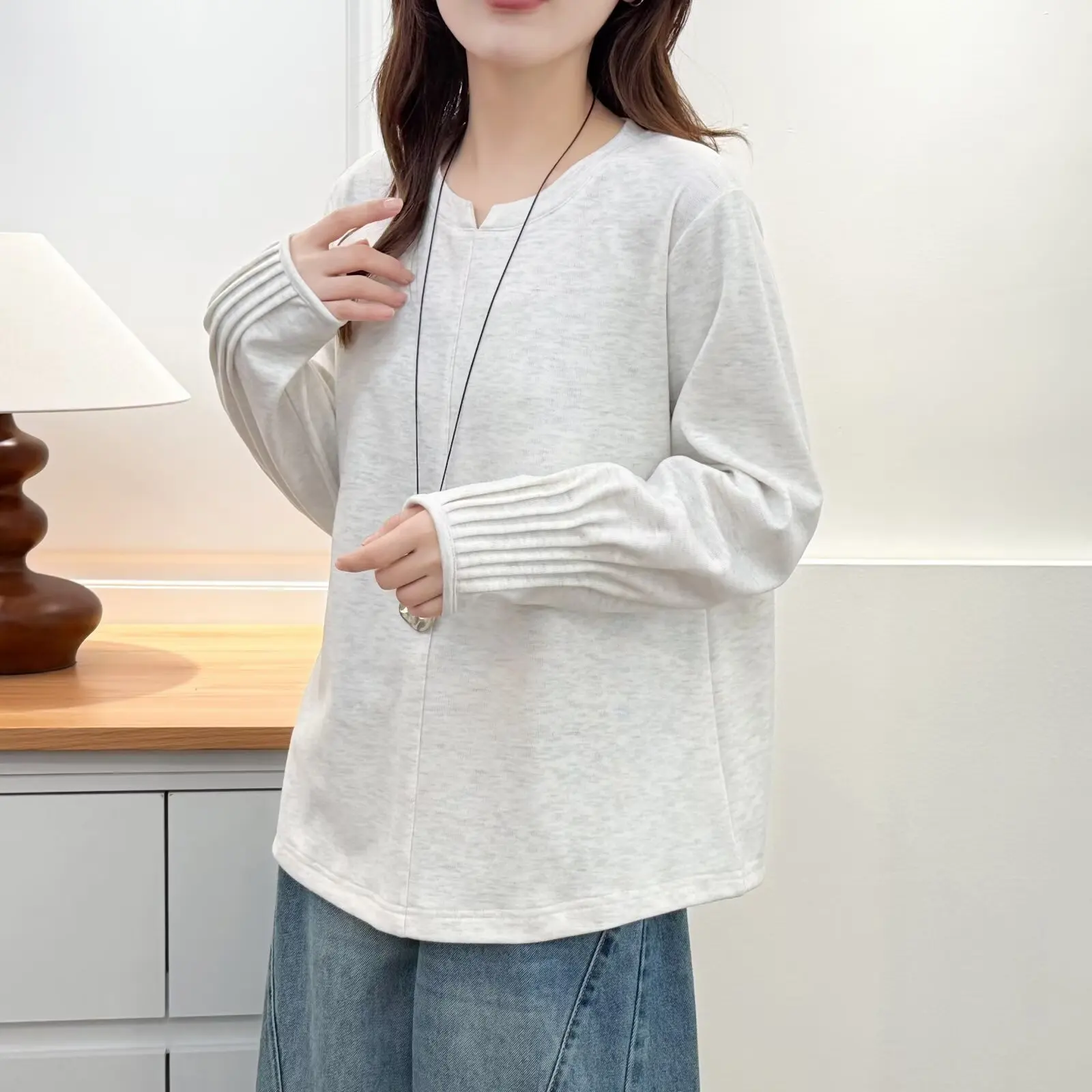 XXXXL موضة حجم كبير تي شيرت نسائي جديد الخامس الرقبة مطوي الصوف قاعدة القمم للخريف والشتاء ملابس داخلية دافئة 192 #2