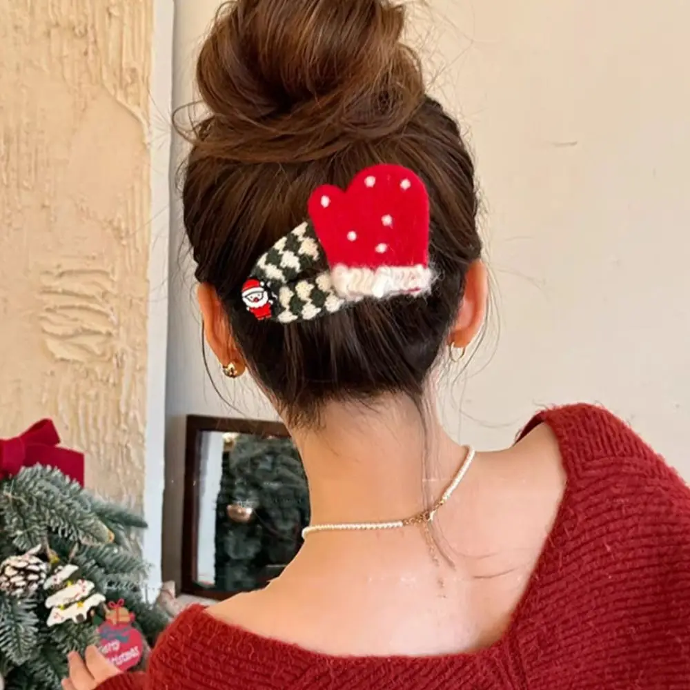 Large Cartoon Christmas Tree Hair Clip Elk Sweet Santa Claus Hairpin Felt Creative Xmas Wool Barrettes Women