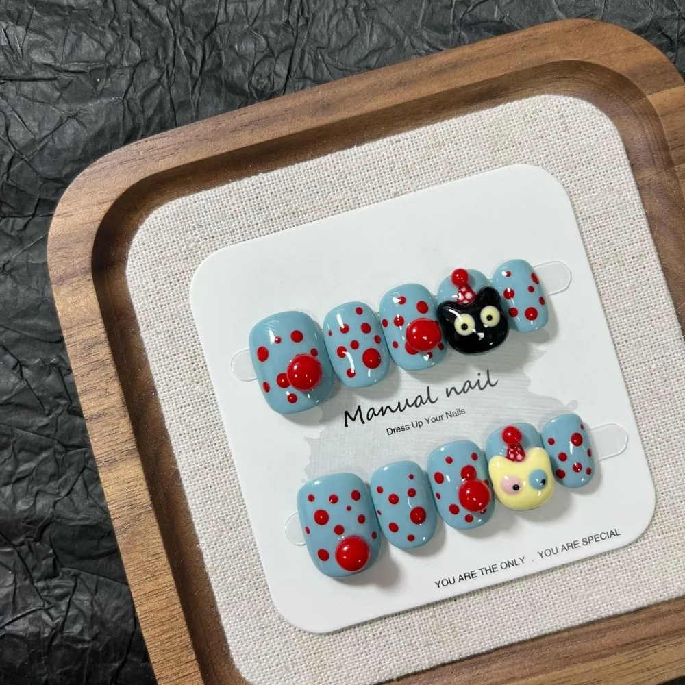 

10 шт., дурацкая милая мультяшная девушка, ручная работа, пресс на ногтях, красный горошек, шляпа клоуна, кошка, накладные ногти, съемный многоразовый дизайн ногтей