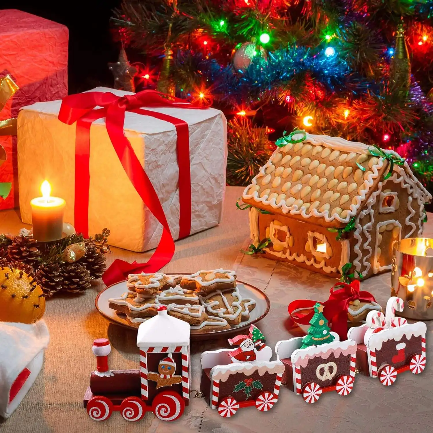 Plastic Small Train Christmas Mini Train Toy Christmas Ornament Merry Christmas Decoration for Home Table Xmas Gifts