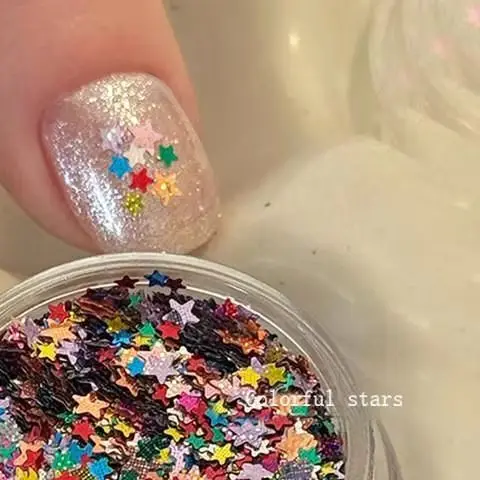 1Jar البسيطة تألق نجمة مسمار بريق تألق الخماسي مسمار الديكور صالون الأظافر تصميم لطيف الملحقات DIY مسمار الفن تصميم