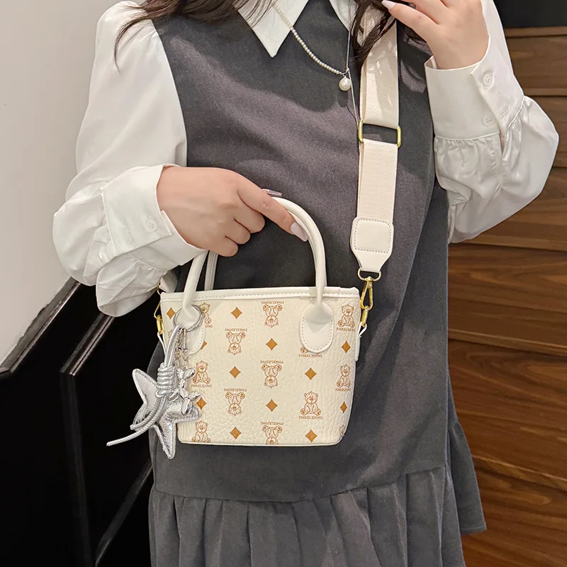 

2025 Avant-Garde Shoulder Bag Multi-Way Convertible Crossbody Purse for Women, Curated Day To Night Carryall Purses and Handbags