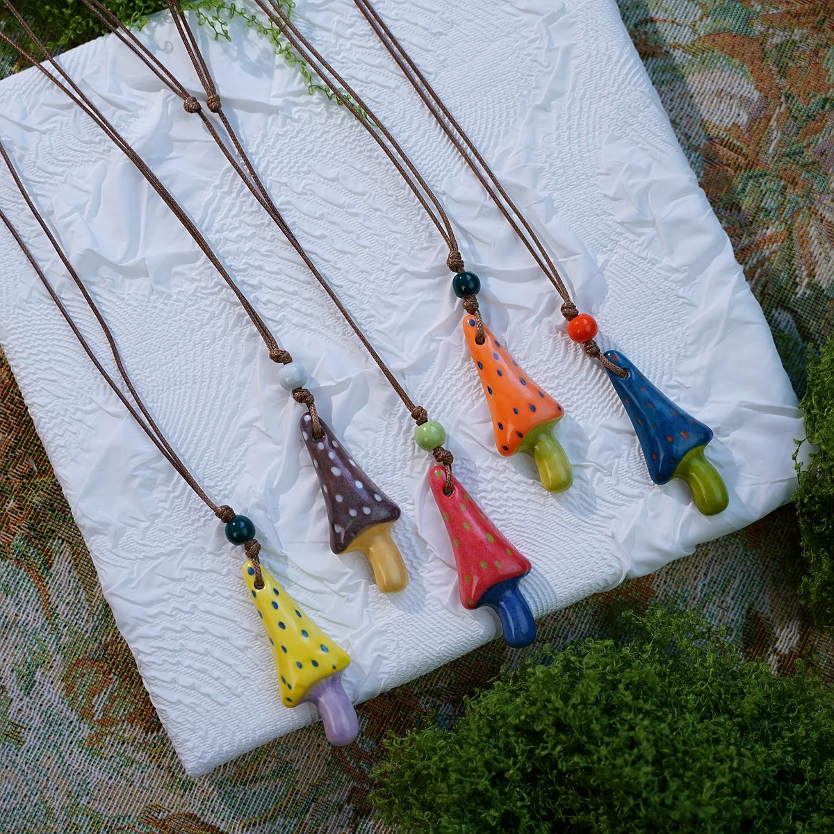 Mushroom Necklace Jingdezhen Ceramic New Unique Niche Design Naxklaces Fashion Jewelry Gift for Women Girls