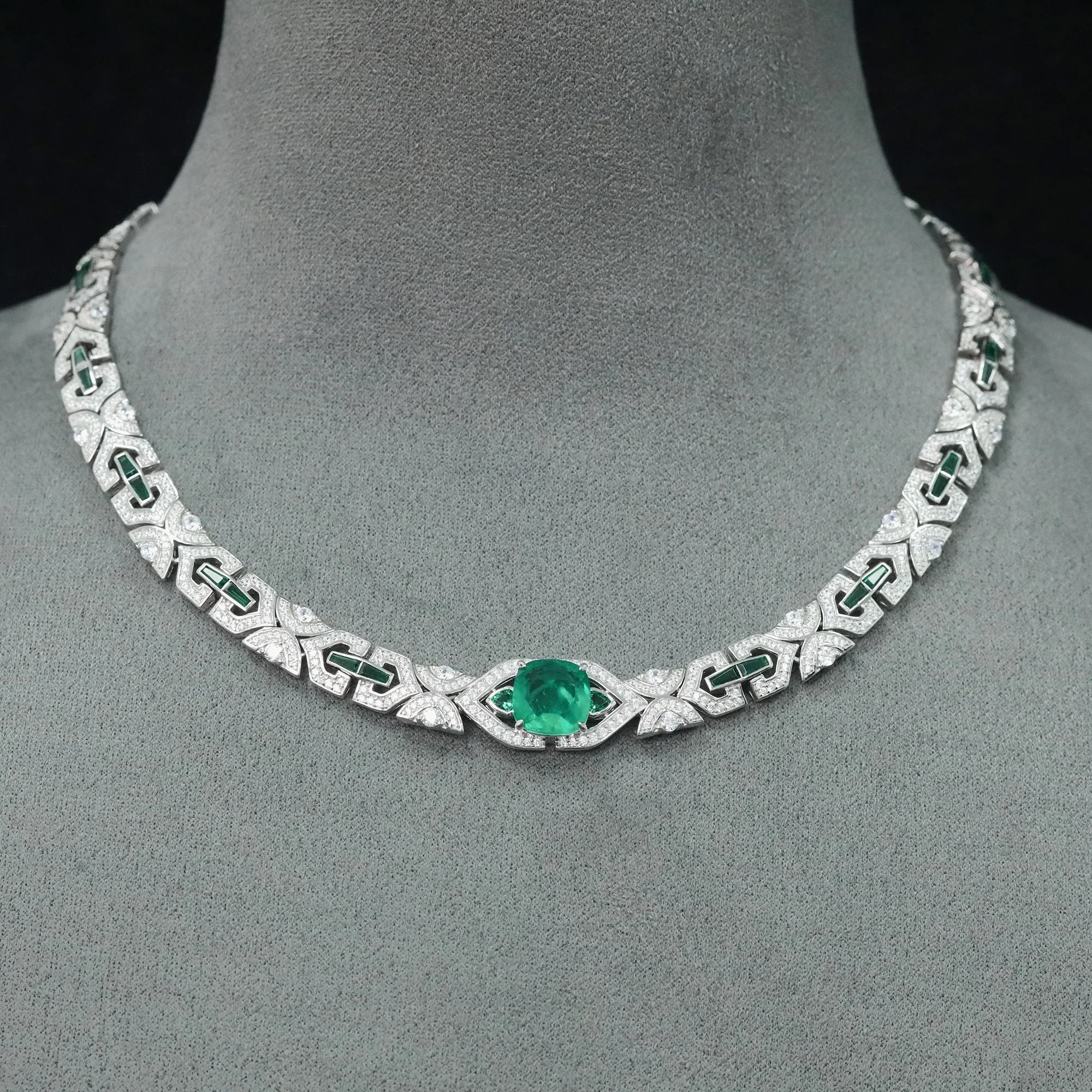 Vintage 925 Sterling Silver Art Deco Artificial Emerald Choker Necklace Women's Statement Fine Jewelry Luxury Wedding Party Gift